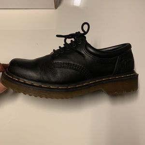 Dr. Martens women’s 8